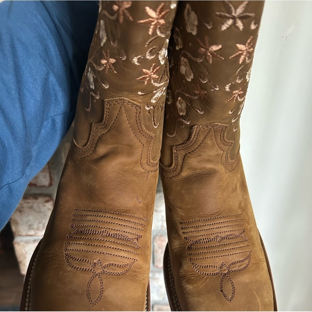 Floral Embroidered Western Brown Boots - Picture 6 of 6